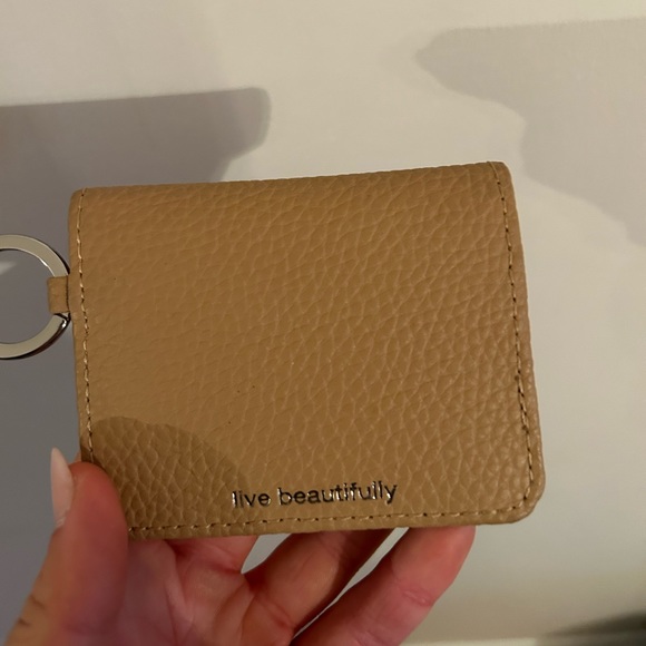 matt & nat cardholder - nude - Picture 2 of 3